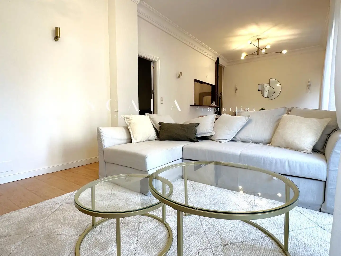 Wohnung zur Miete in Infanta Isabel, Jerónimos