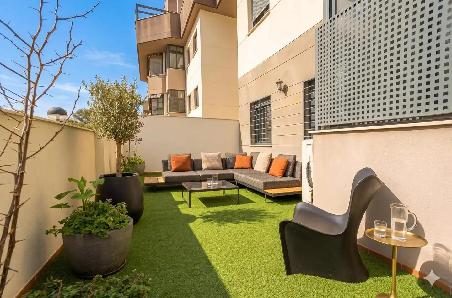 Terrace of Ground floor for sale in Málaga  with Air Conditioner, Private garden and Parquet flooring