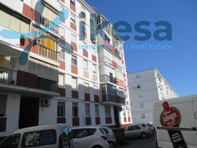 Piso en Venta en El Carmen - Cardeñas