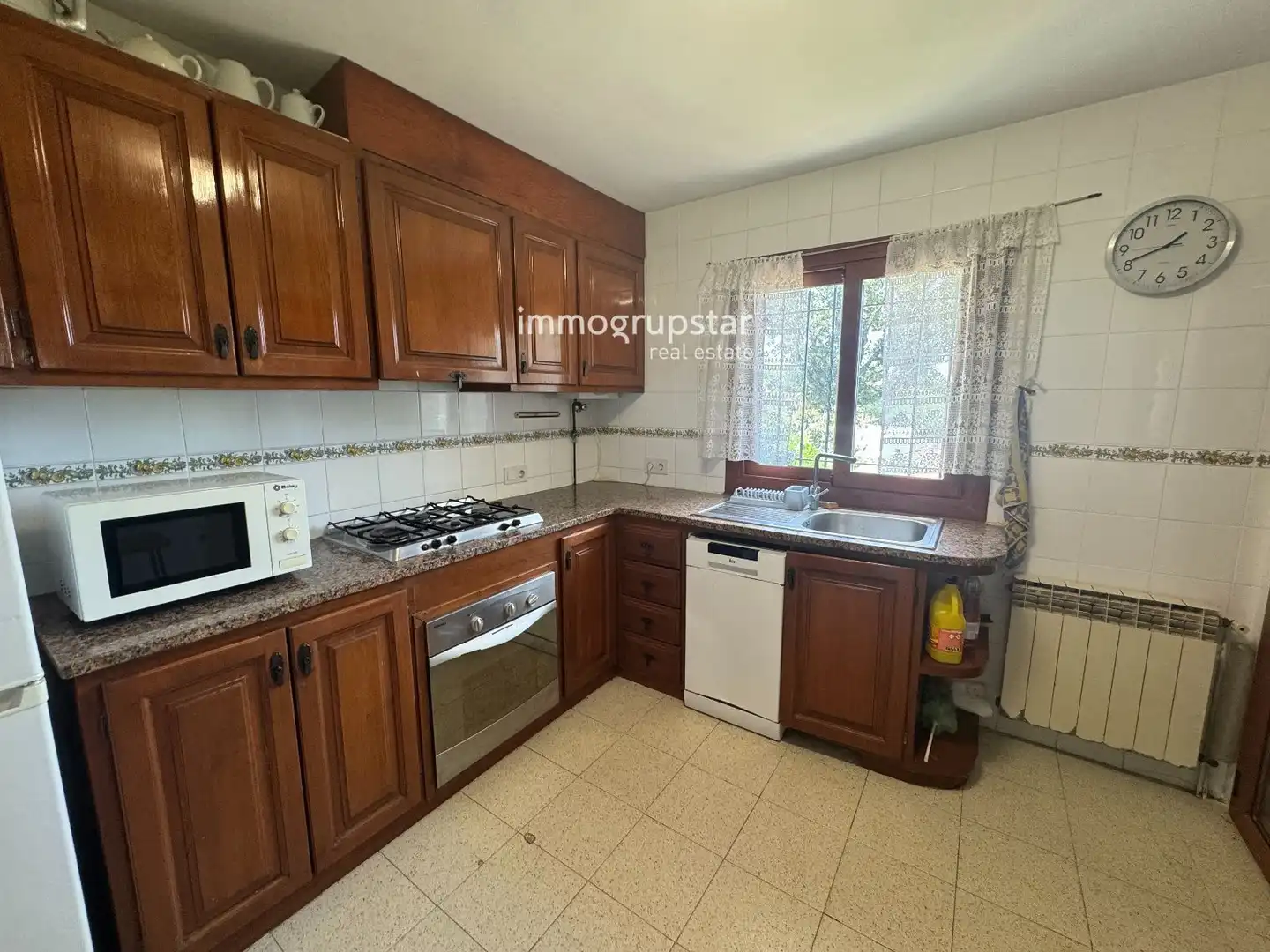 Cocina de Casa o chalet en venta en Castell d'Aro, Platja d'Aro i s'Agaró con Calefacción, Terraza y Horno