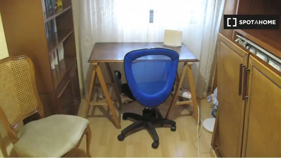 Zimmer in Pubilla Cases