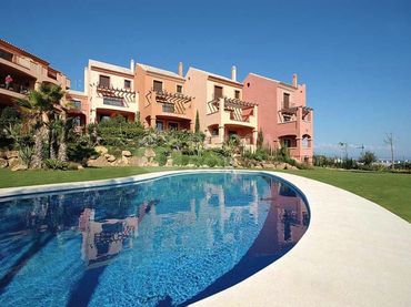 Duplex with balcony for sale in Alcorrín