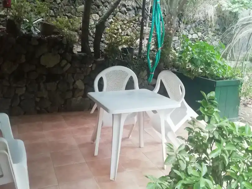 Terrassa de Finca rústica per a compartir en San Juan de la Rambla amb Aire condicionat, Jardí privat i Moblat