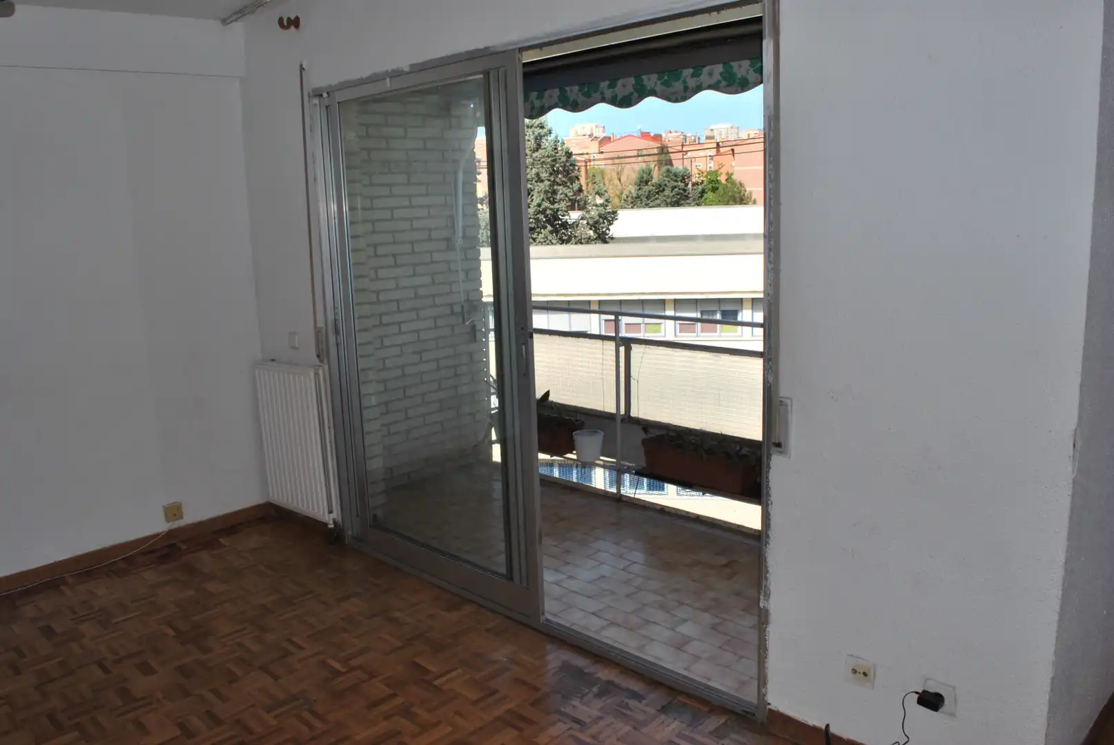 Terraza de Piso en venta en Madrid con Calefacción, Parquet y Terraza
