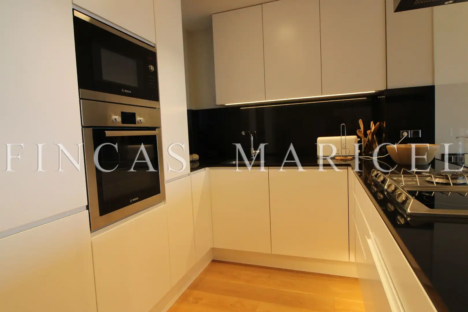 Kitchen of Flat for sale in Sitges  with Air Conditioner, Heating and Terrace