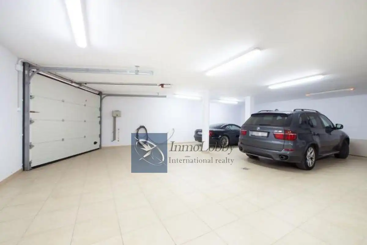Parkplatz von Haus oder Chalet zum Verkauf in Sant Feliu de Guíxols mit Klimaanlage, Heizung und Terrasse