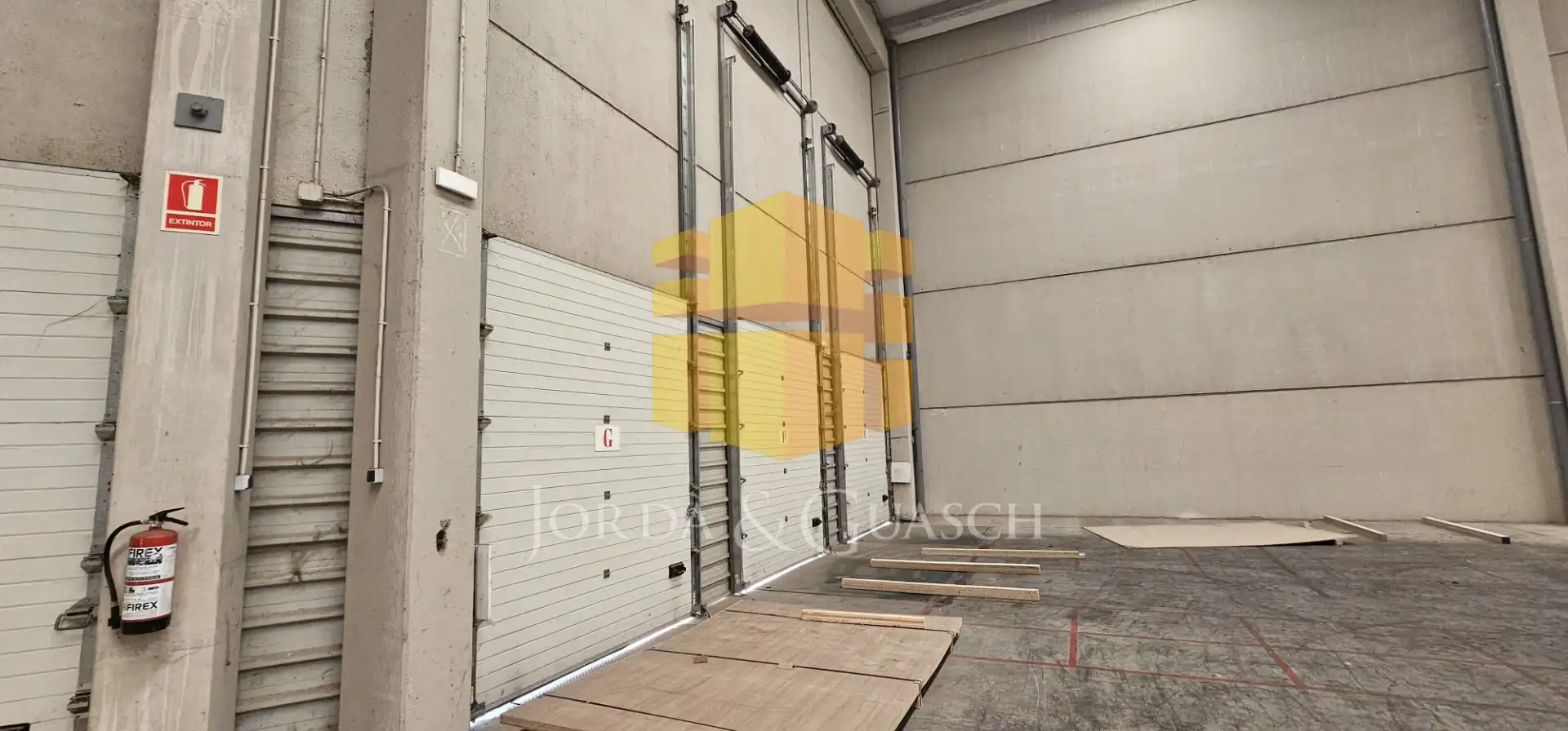 Industriegebäude mit Aufzug zur Miete in Carrer de Les Filadores 7, imagen 4