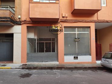Locale commerciale in vendita a Carrer de la Concepció 43