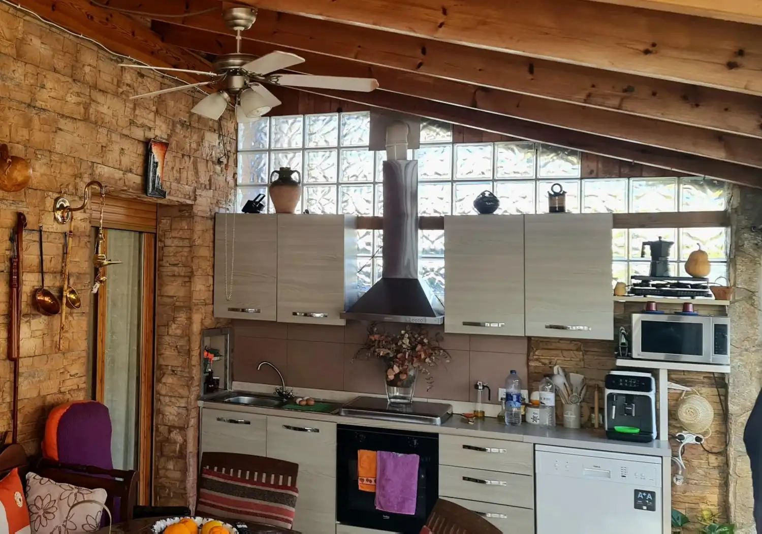 Cocina de Casa o chalet en venta en Vallirana con Aire acondicionado y Calefacción