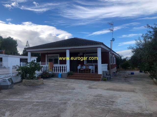 Casa-chalet en Venta en Centro