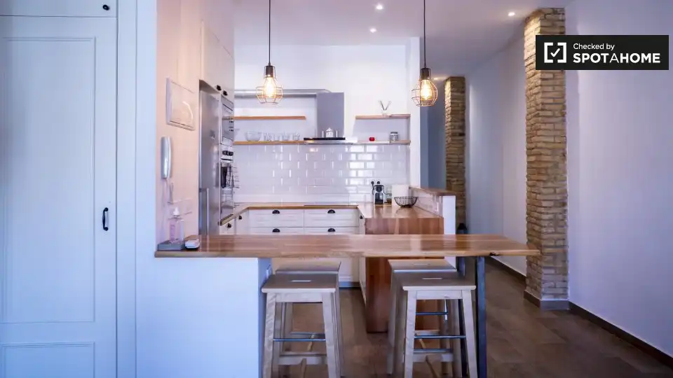 Cocina de Piso de alquiler en Valencia con Aire acondicionado, Calefacción y Amueblado