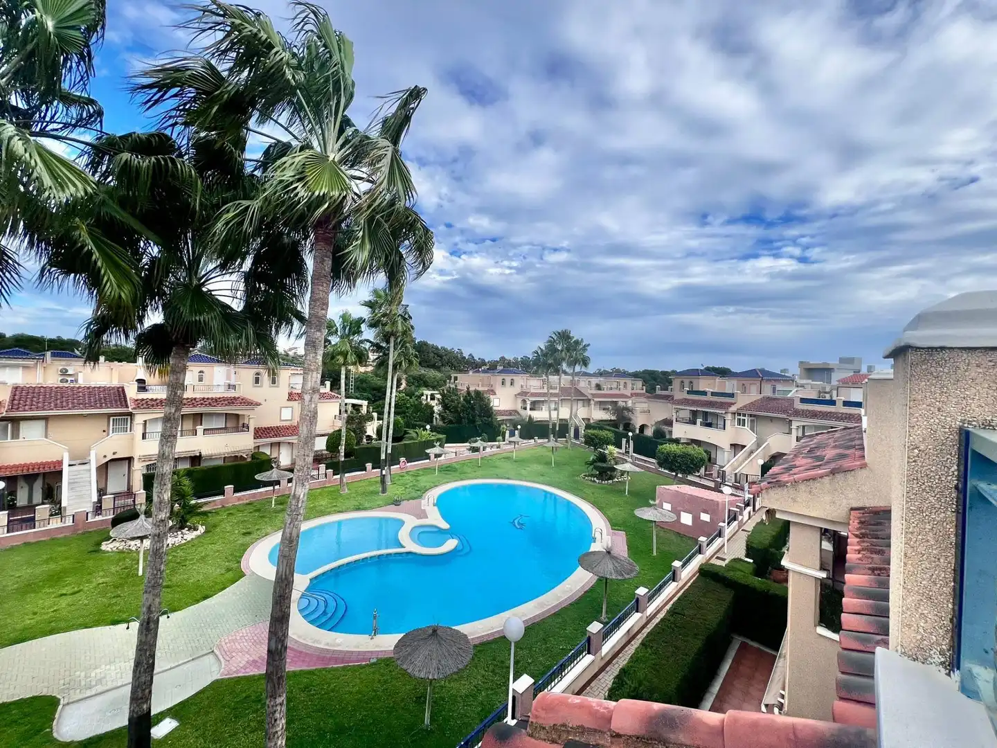 Bungalow amb piscina en venda a Calle del rio nervion, imagen 26