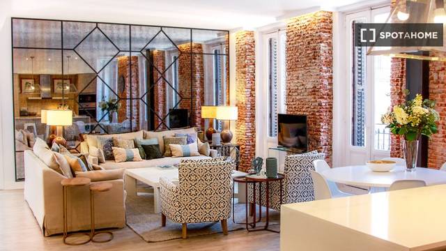 Piso en Alquiler en Justicia - Chueca