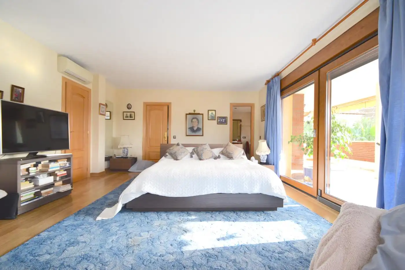 Dormitori de Casa o xalet en venda en Benidorm amb Aire condicionat, Calefacció i Terrassa