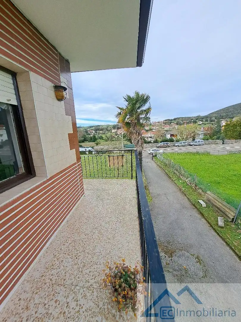 Haus mit Terrasse zum Verkauf in Barrio Arnuero-Palacio, imagen 8