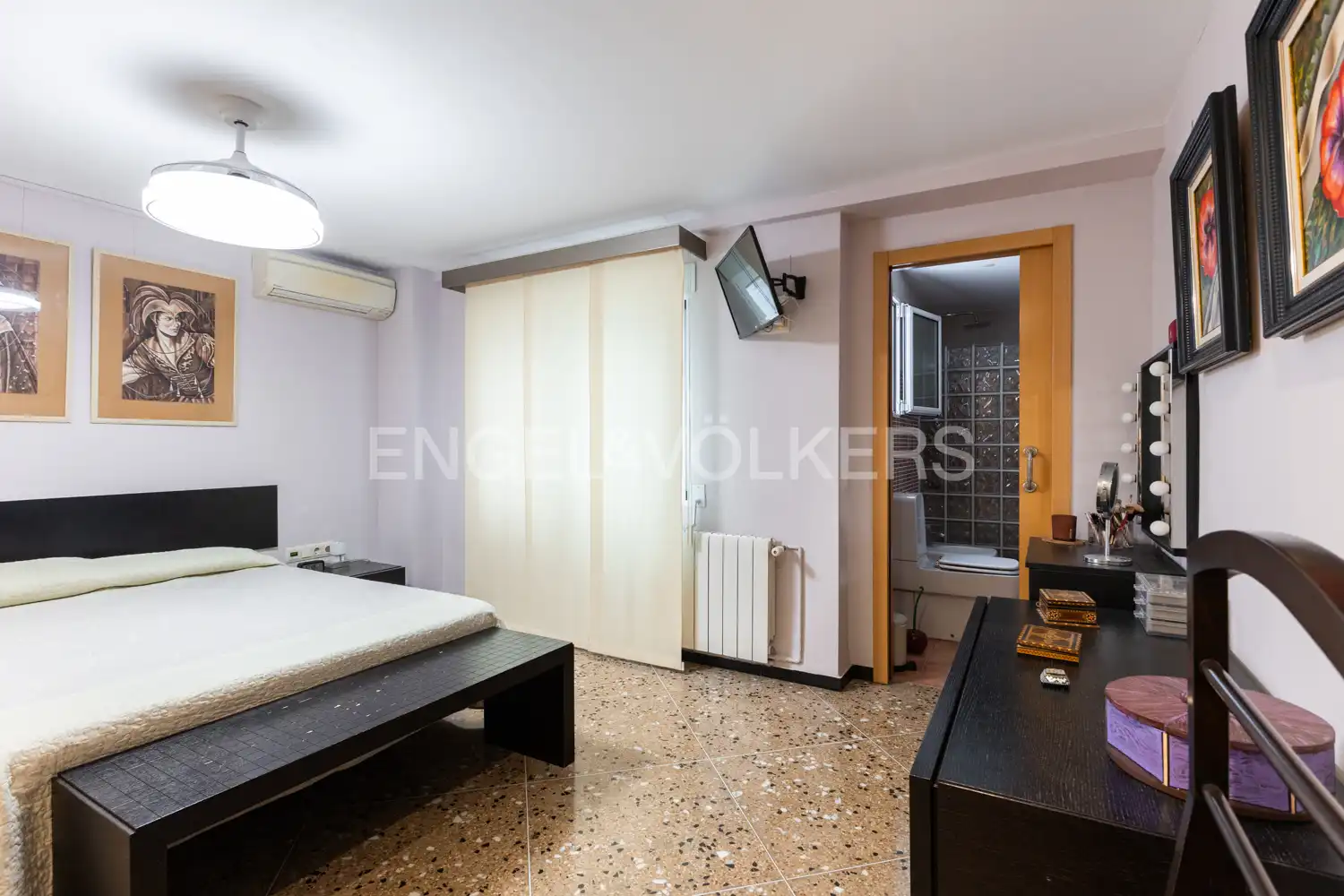 Habitación de Piso en venta en Valencia con Aire acondicionado, Calefacción y Terraza