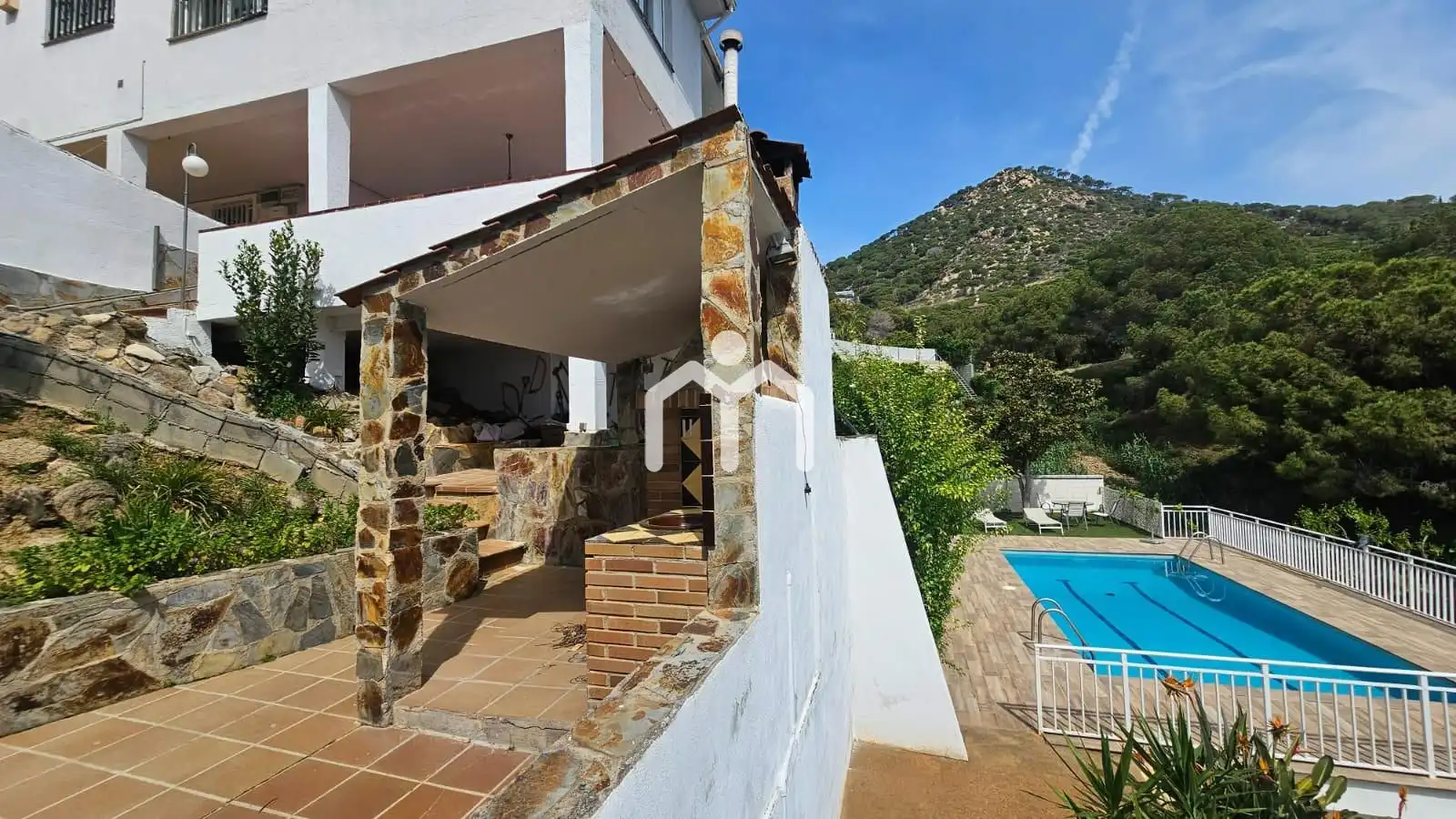 Vista exterior de Casa o chalet en venta en Cabrils con Calefacción, Parquet y Terraza