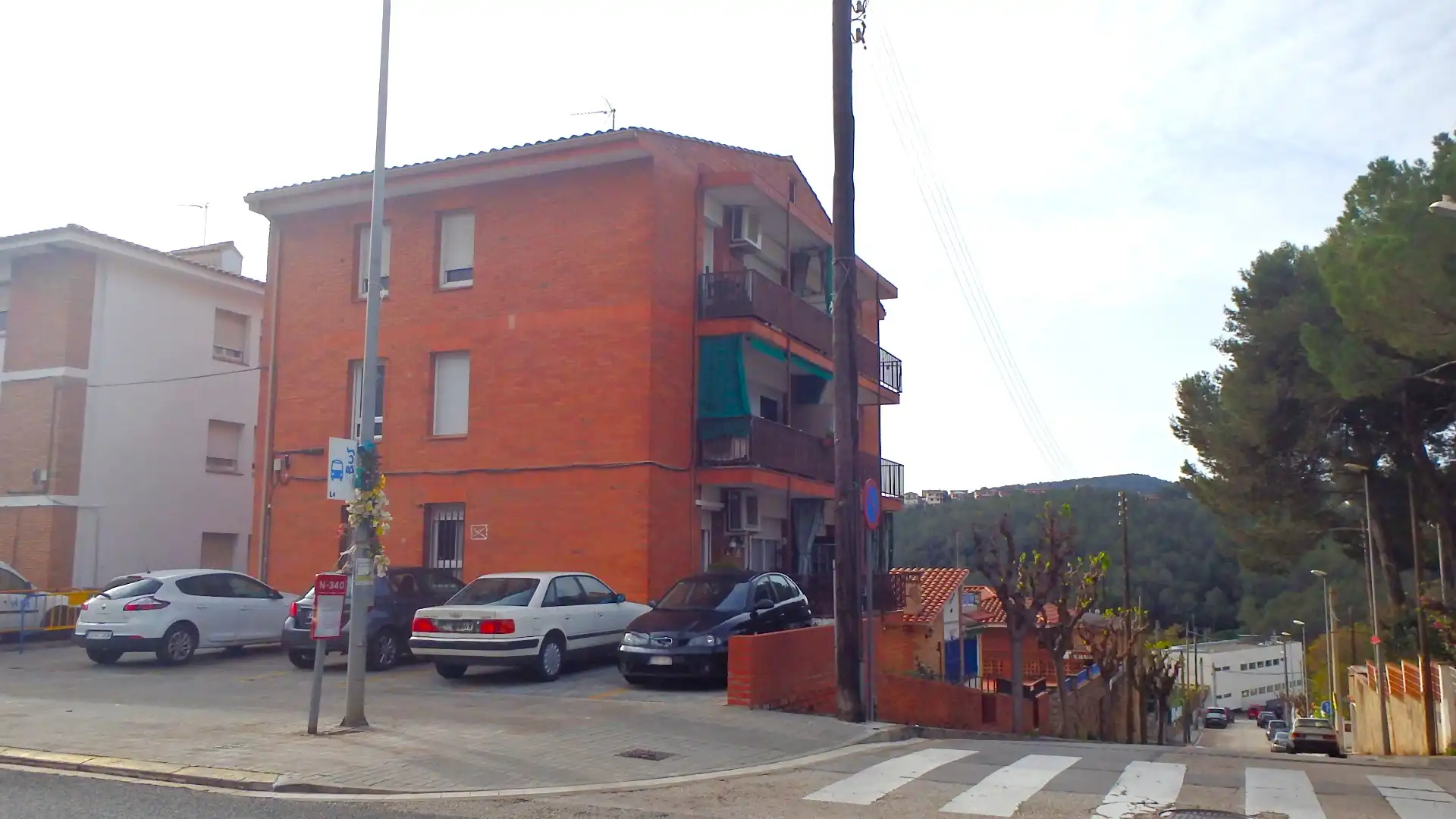 Vista exterior de Piso en venta en Cervelló