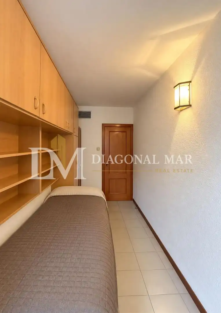Dormitori de Casa o xalet en venda en Sant Martí