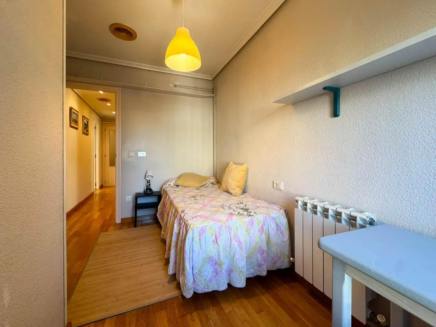 Schlafzimmer von Wohnung zur Miete in Elche / Elx mit Klimaanlage, Heizung und Parkett