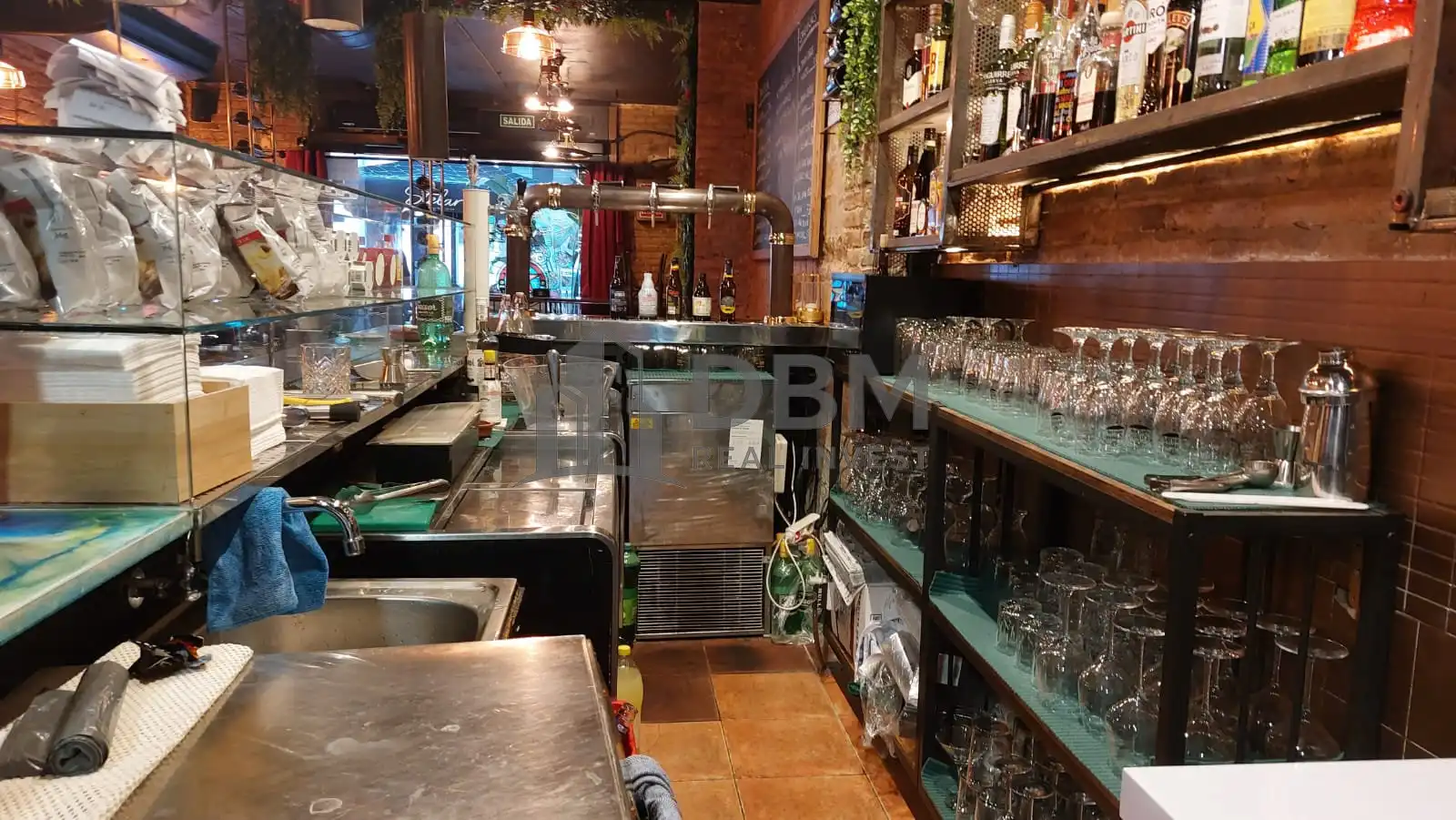 Business premises for transfer in Eixample, imagen 9