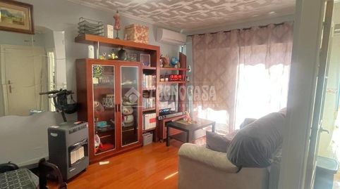 Foto 2 de Piso en venta en Calle Pinto - San Roque, Parla
