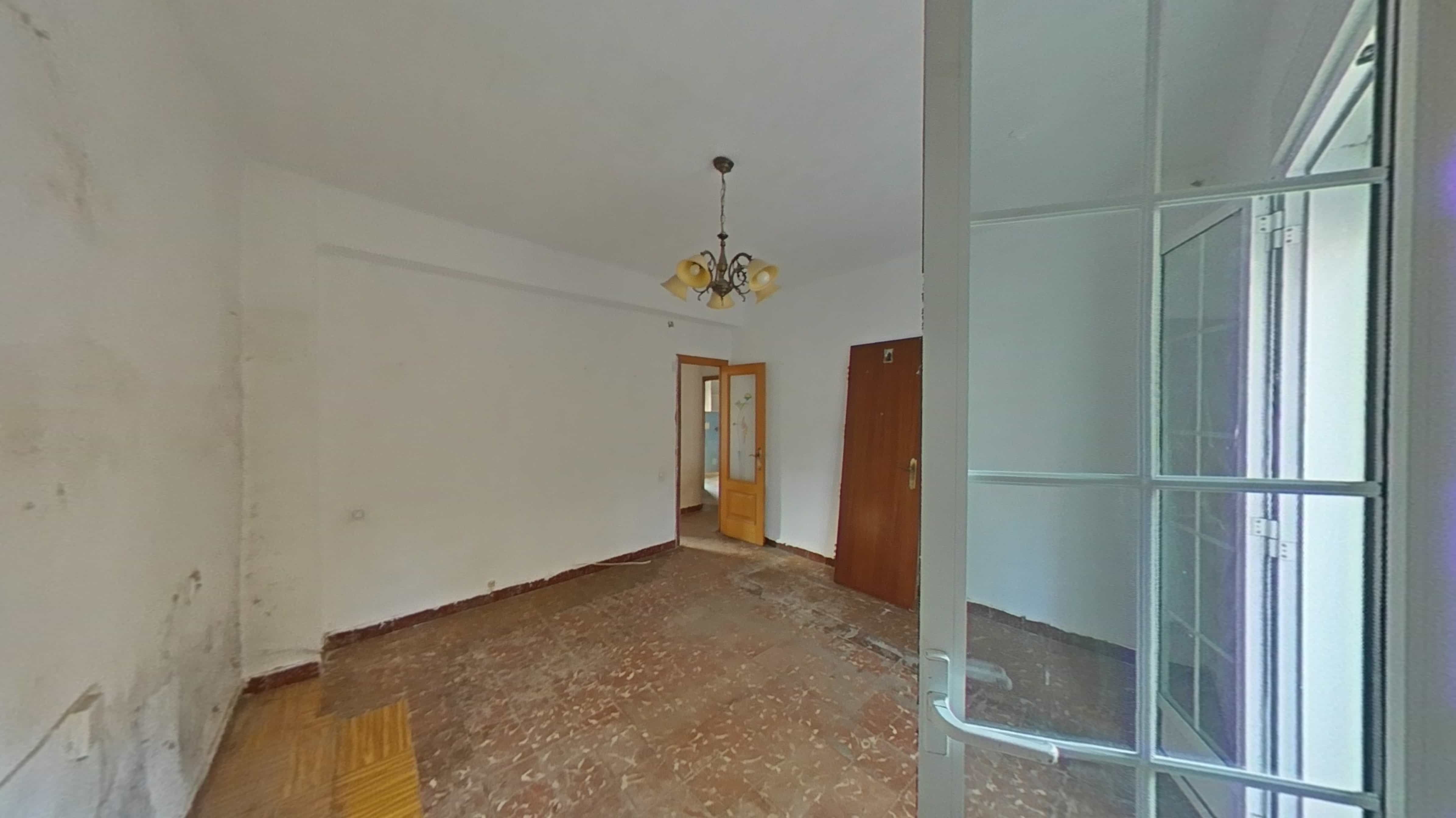 Piso en venta en  Valencia Capital con Terraza