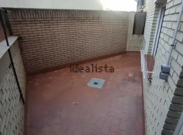 Piso en venta en  Zaragoza Capital con Calefacción, Terraza y Trastero