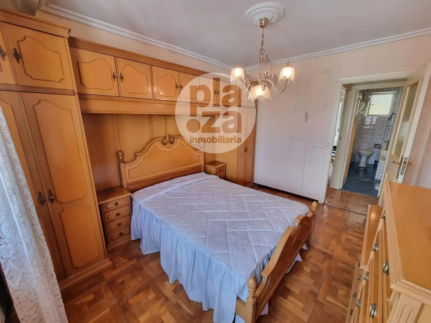 Schlafzimmer von Wohnung zum Verkauf in Burgos mit Heizung, Terrasse und Abstellraum