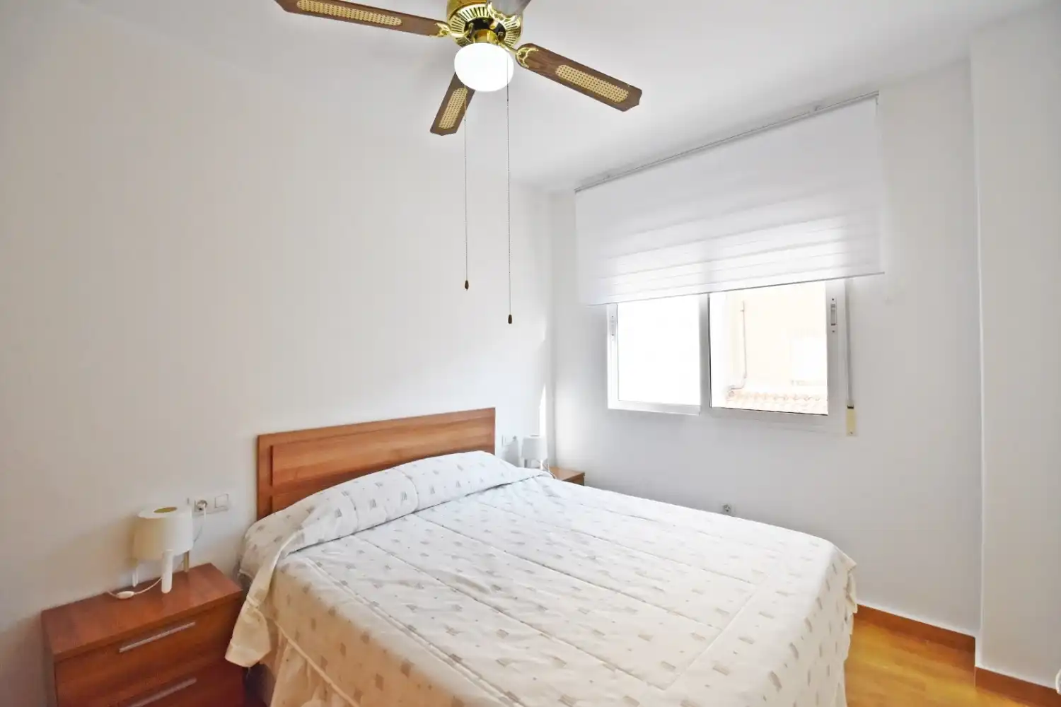Habitación de Apartamento de alquiler en Mazarrón con Aire acondicionado, Calefacción y Terraza