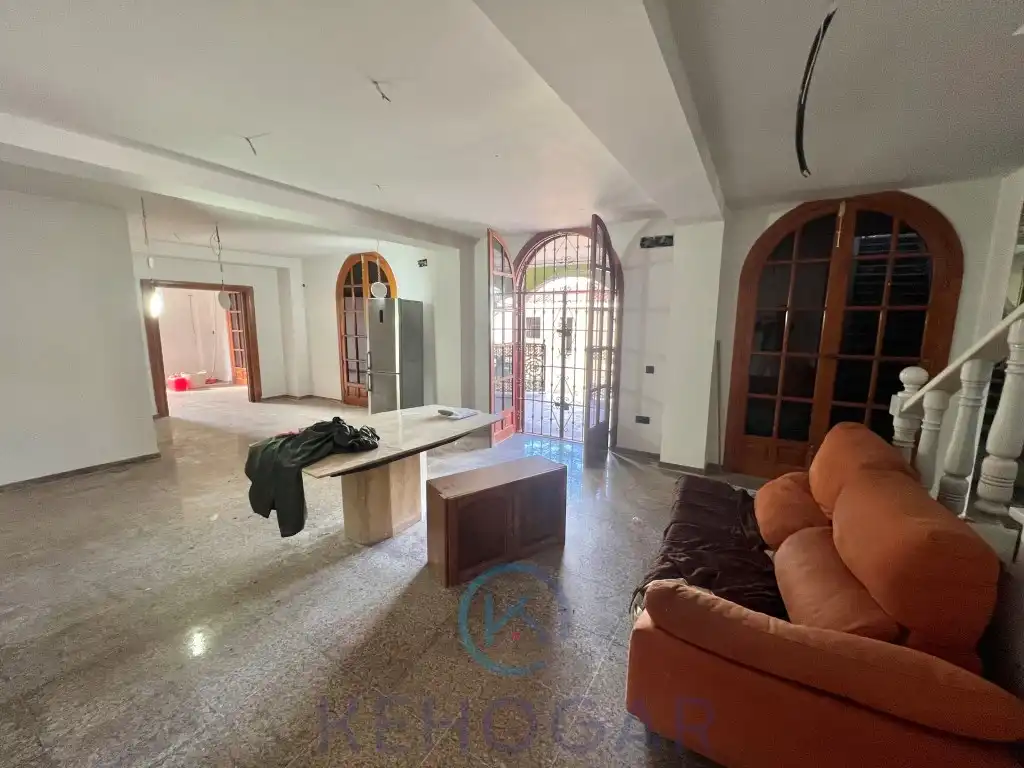 Casa o chalet en venta en Dos Hermanas con Piscina