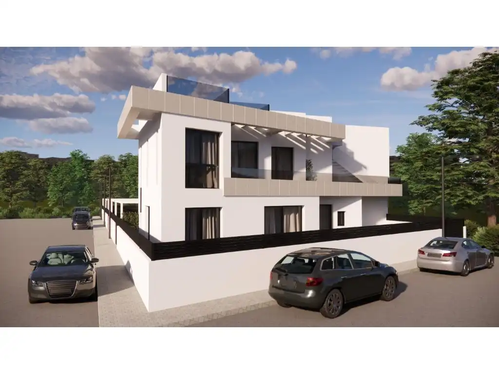 House with pool for sale in Rojales