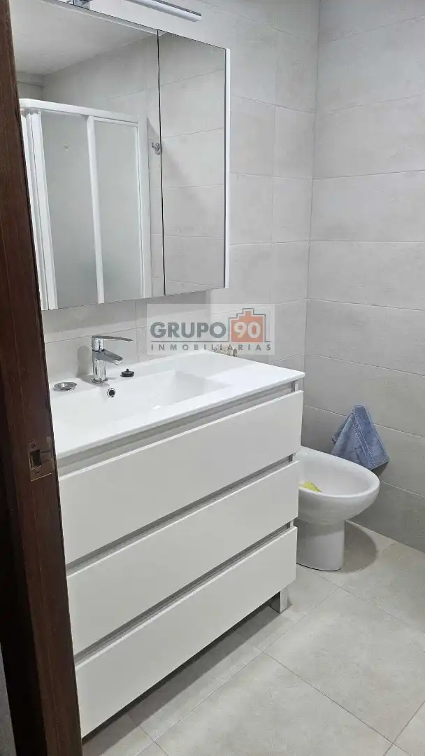 Badezimmer von Wohnung zum Verkauf in Gilet