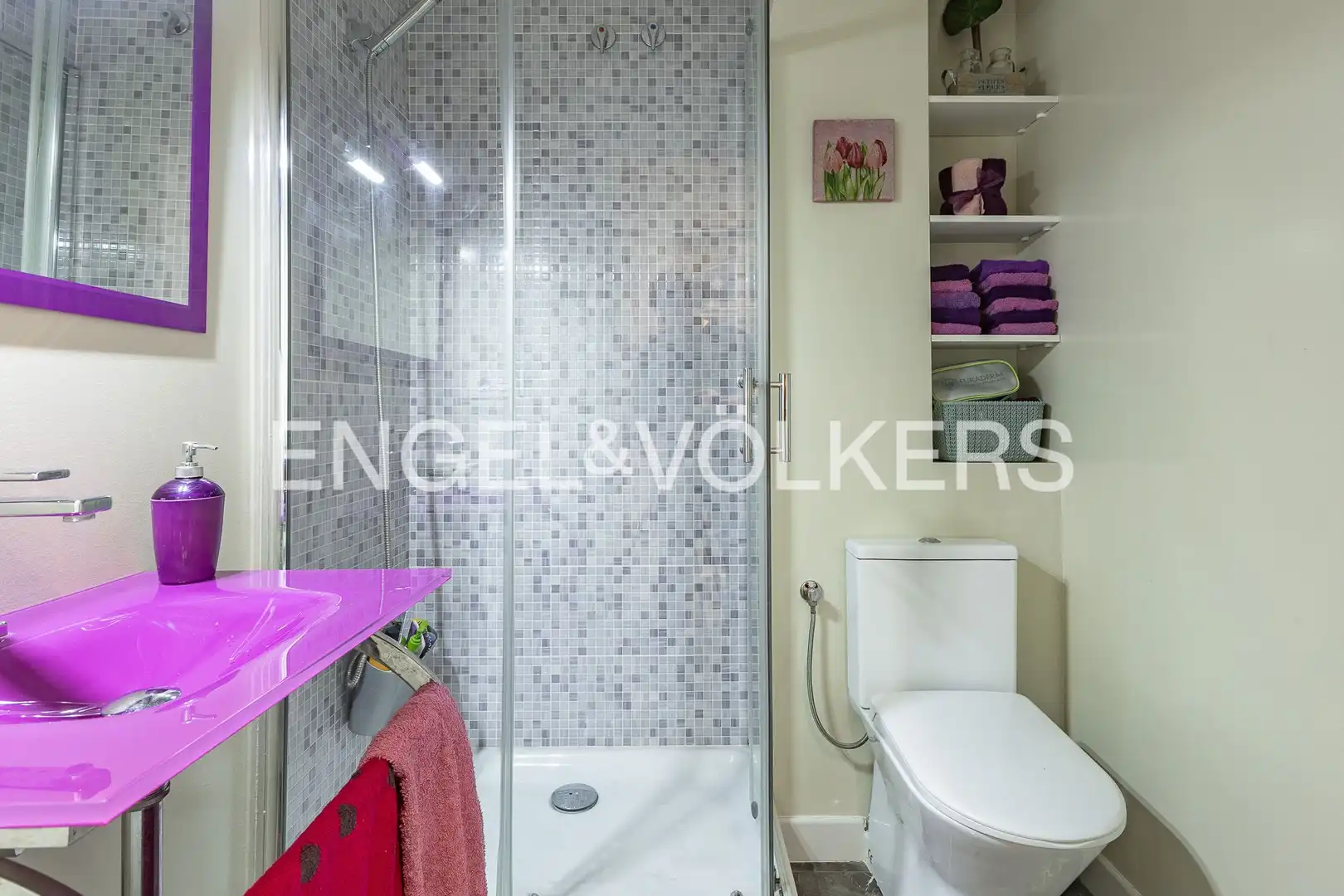 Bathroom of Detached homes for rent in Barberà del Vallès  with Air Conditioner, Heating and Private garden