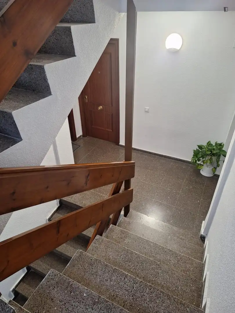 Apartamento de alquiler en Moncada con Amueblado, Horno y Lavadora
