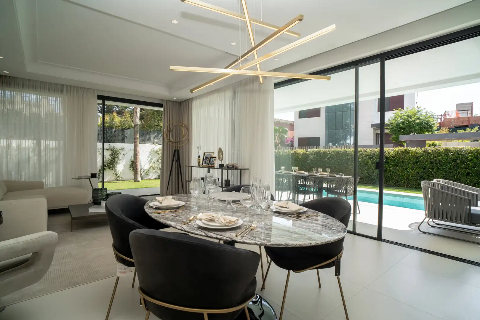Comedor de Casa o chalet en venta en Marbella con Jardín privado, Terraza y Piscina