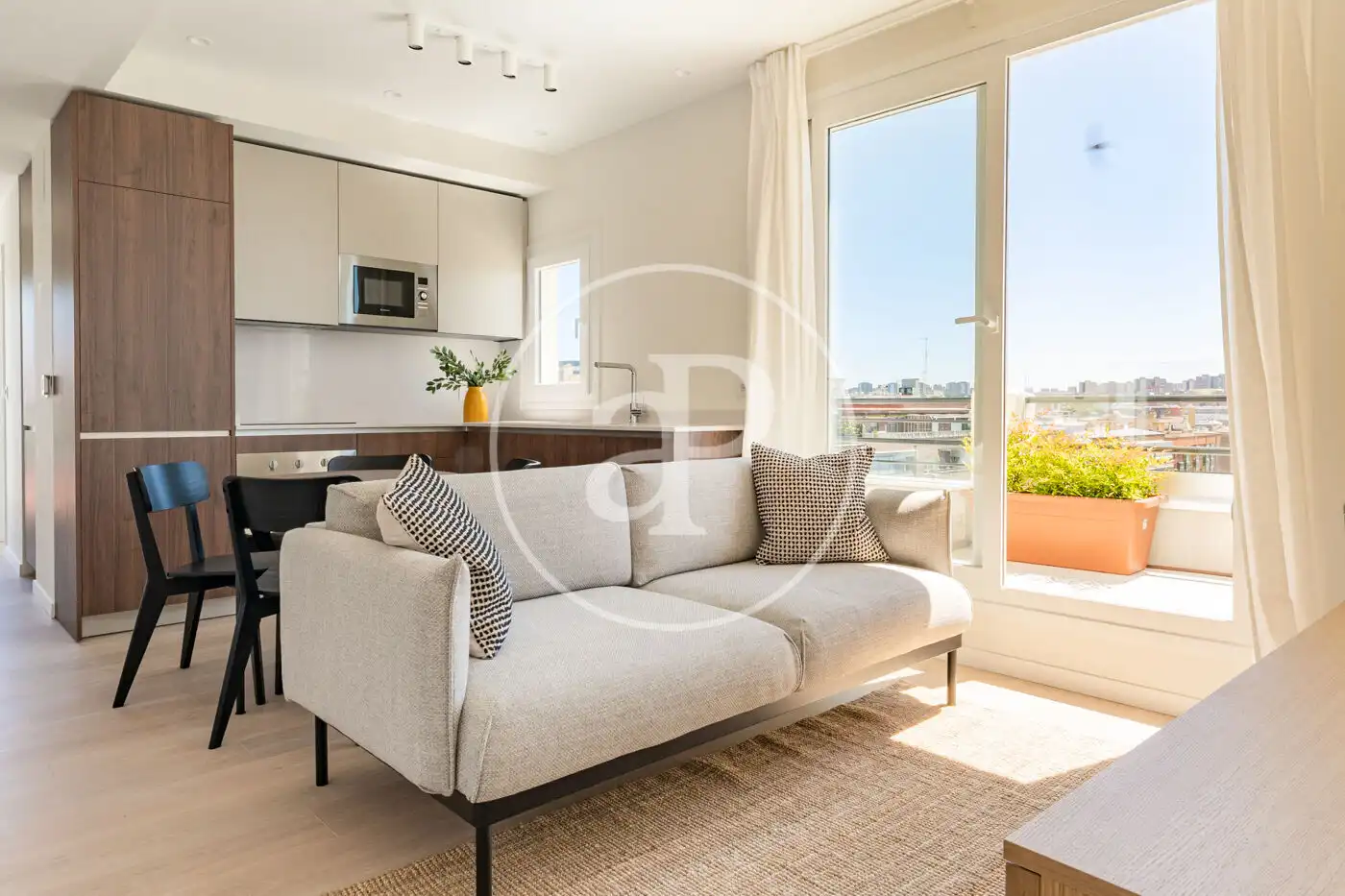 Sala de estar de Ático en venta en Madrid con Aire acondicionado, Calefacción y Terraza