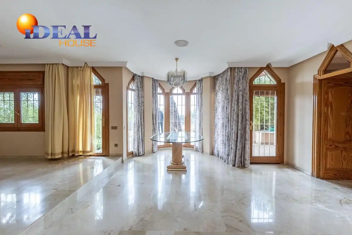 Casa con terrazza in vendita a Calle ARCES UR.MONTELUZ, imagen 7