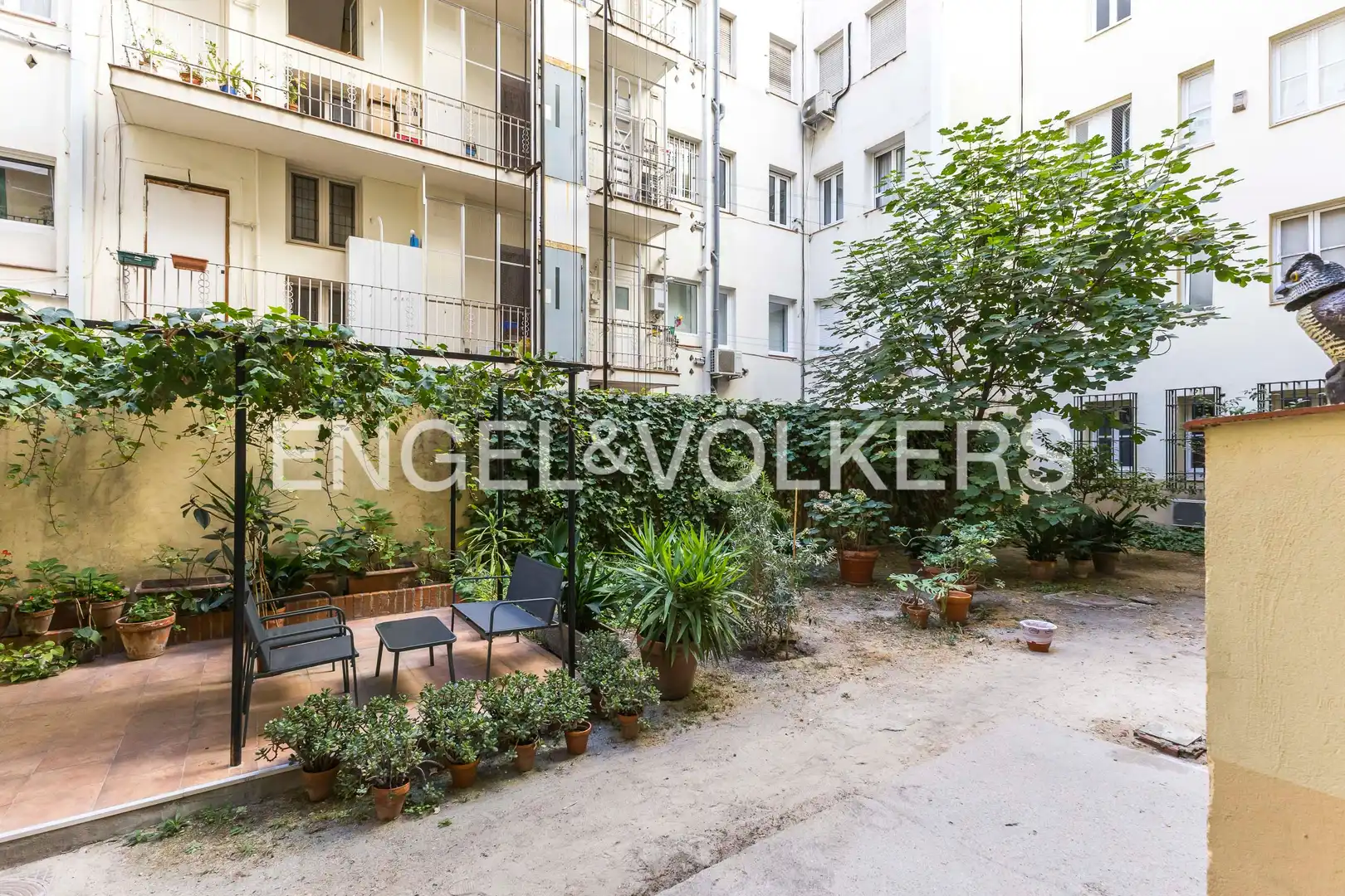 Àtic amb jardí en venda a Castelló, imagen 43