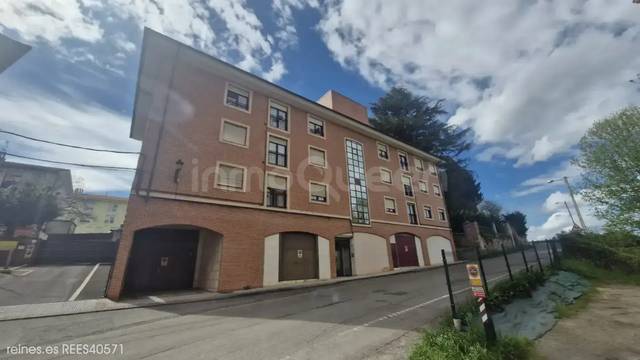 Piso en Venta en N/A en Nava
