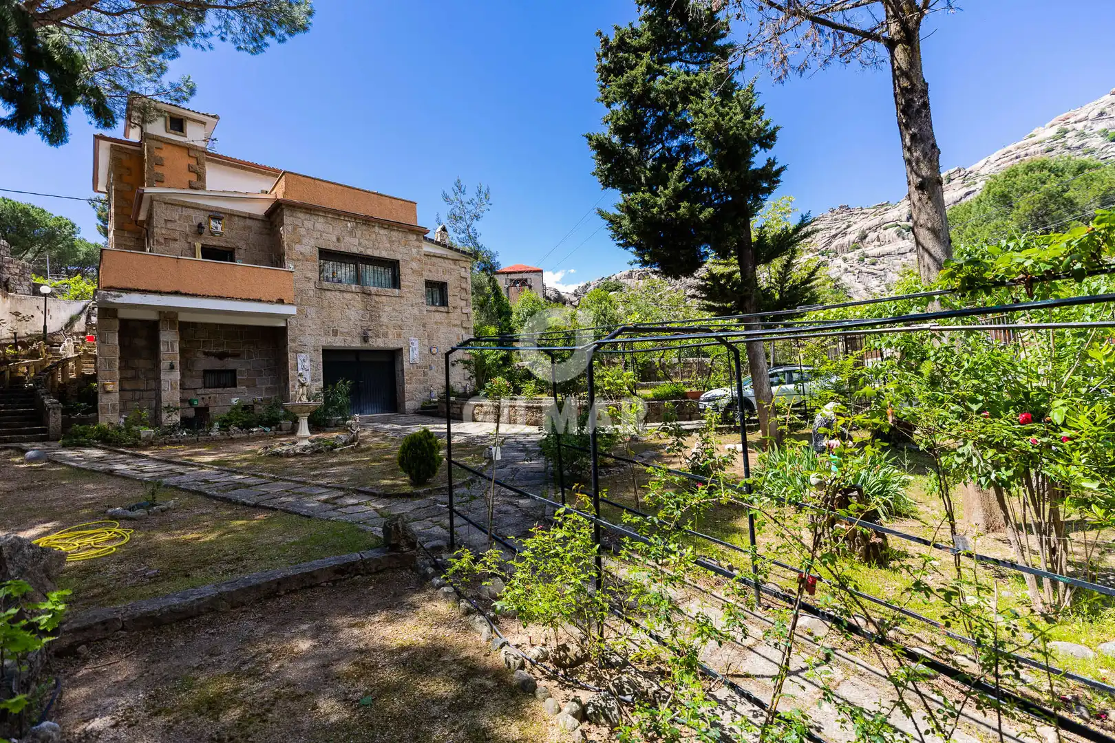 Garden of Houses for sale in Manzanares El Real  with Heating, Private garden and Swimming Pool