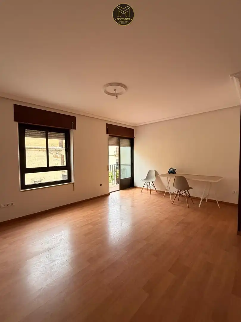 Living room of Flat for sale in Úbeda  with Balcony