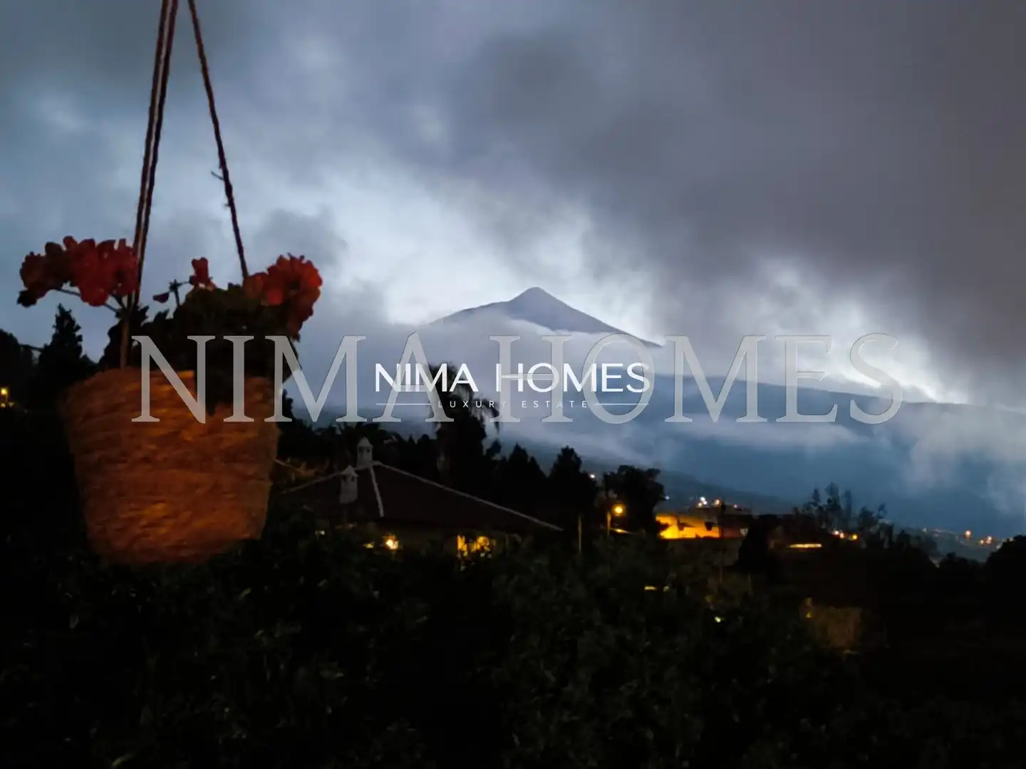 Vista exterior de Finca rústica en venda en La Orotava amb Terrassa i Traster
