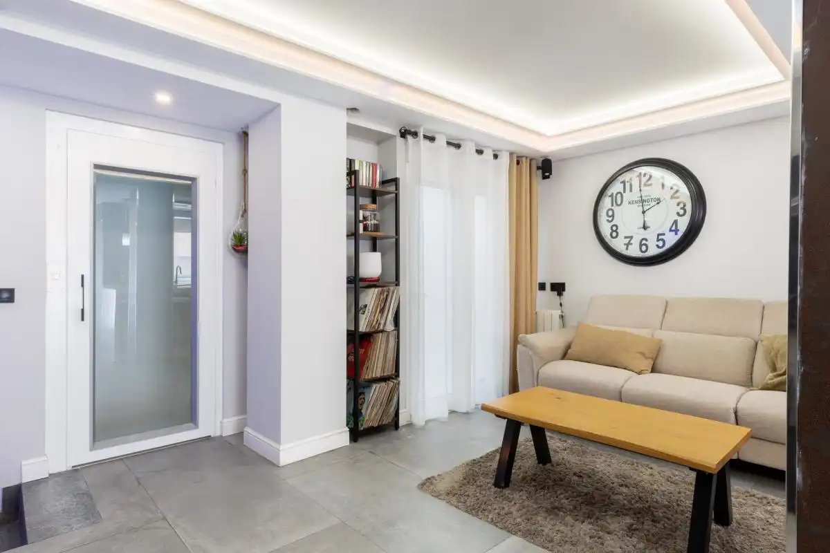 Sala d'estar de Dúplex en venda en Sagunto / Sagunt amb Aire condicionat, Calefacció i Terrassa