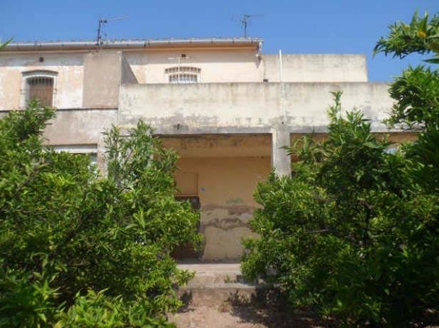 Vista exterior de Casa adosada en venda en Castellón de la Plana / Castelló de la Plana