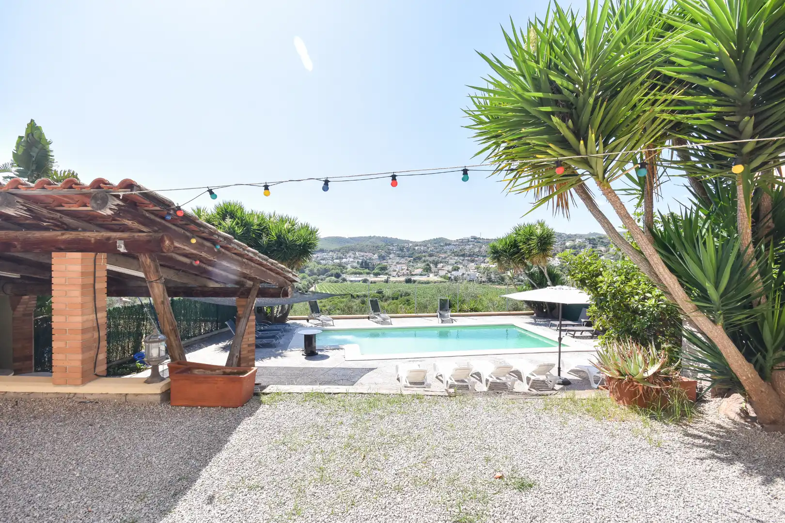 Piscina de Casa o xalet en venda en Cubelles amb Aire condicionat, Calefacció i Jardí privat
