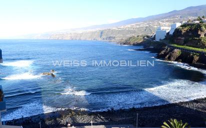 Vista exterior de Pis en venda en Puerto de la Cruz amb Terrassa