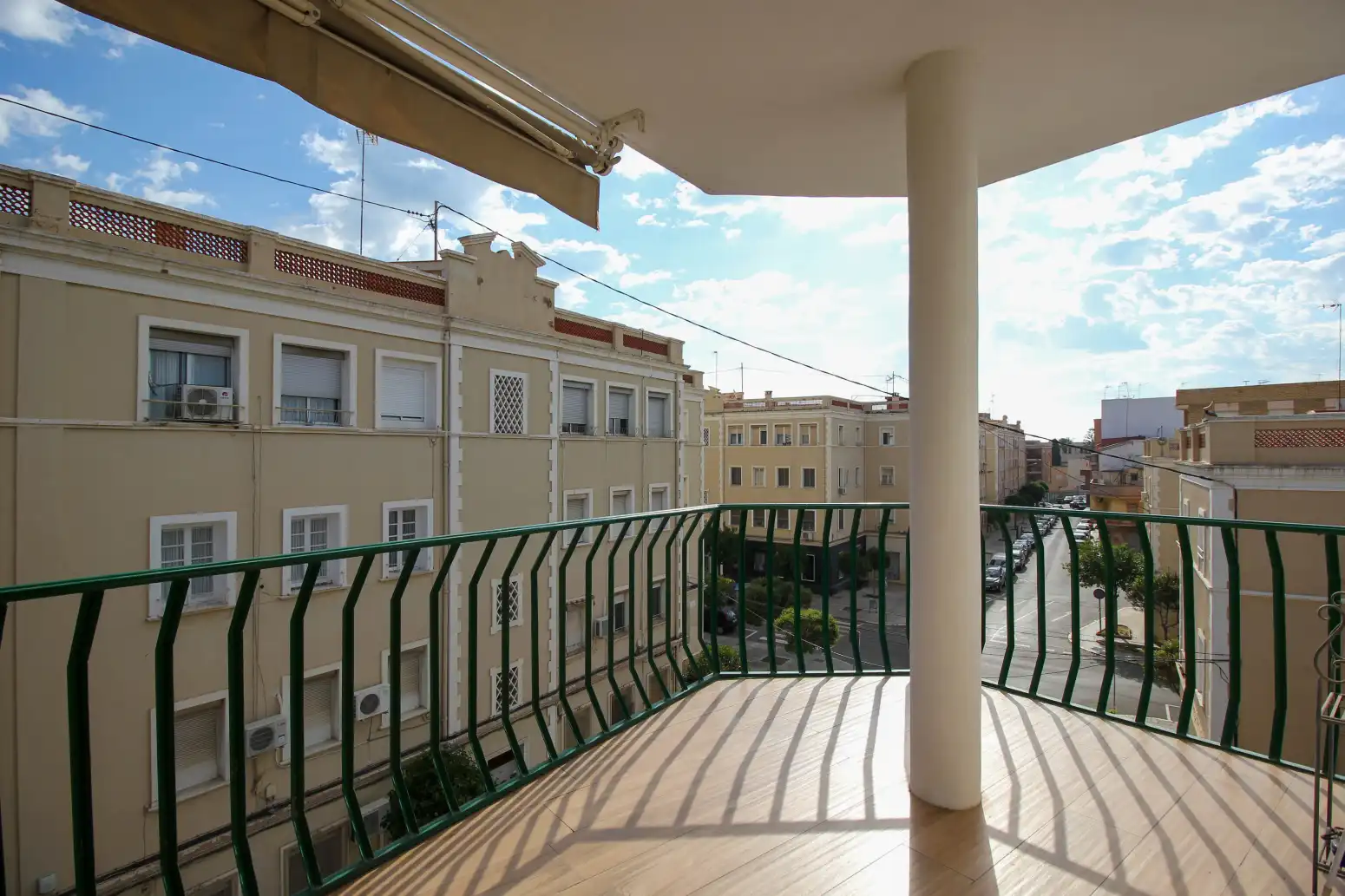 Terrassa de Pis en venda en Sagunto / Sagunt amb Aire condicionat, Calefacció i Terrassa