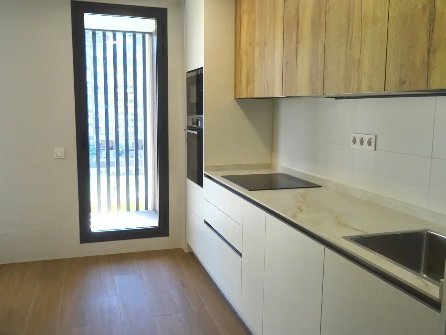 Flat with pool to rent in Primera Fase - Nuevo Tres Cantos, imagen 11