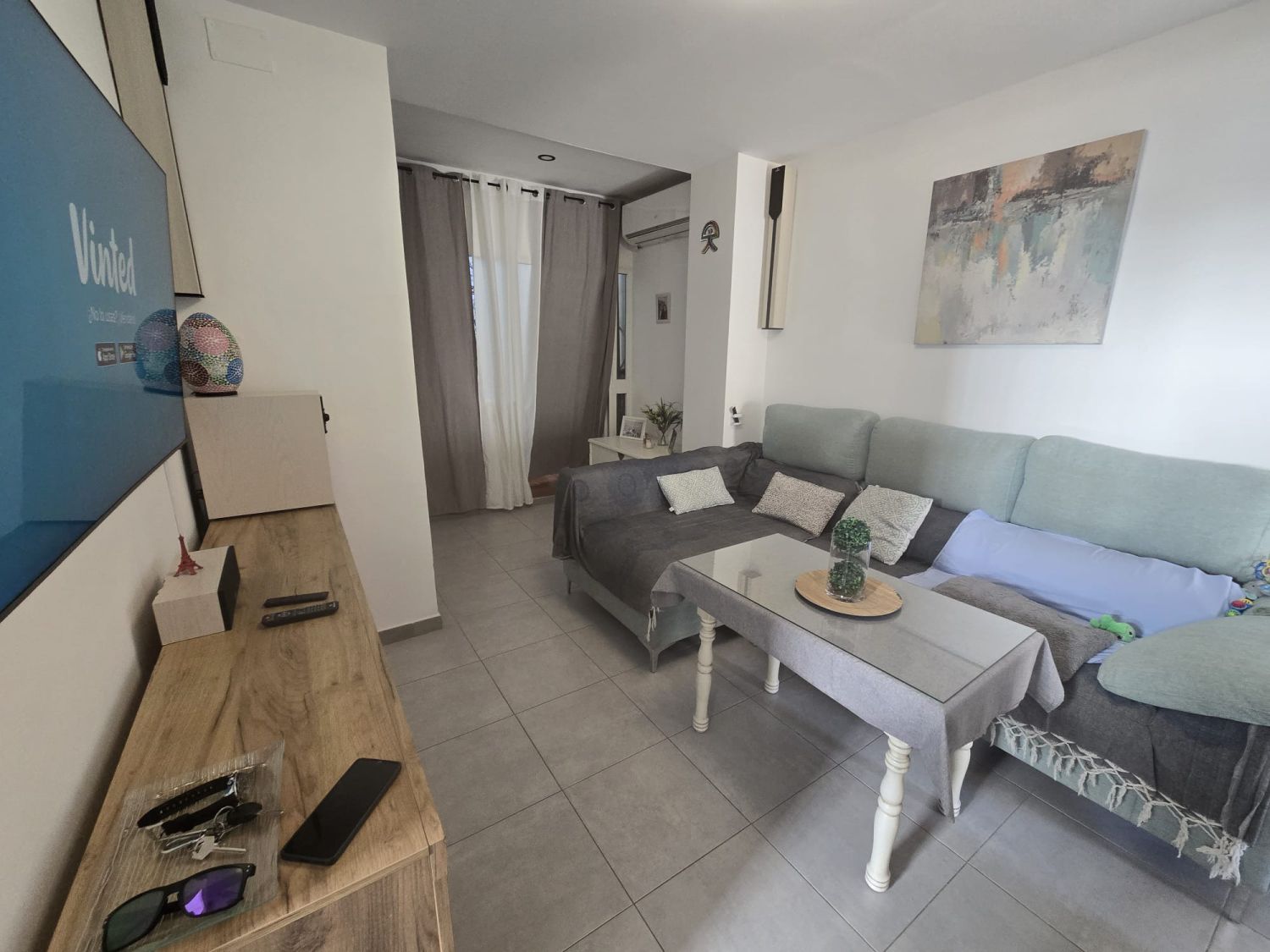 Sala d'estar de Casa o xalet en venda en Alcalá de Guadaira amb Aire condicionat